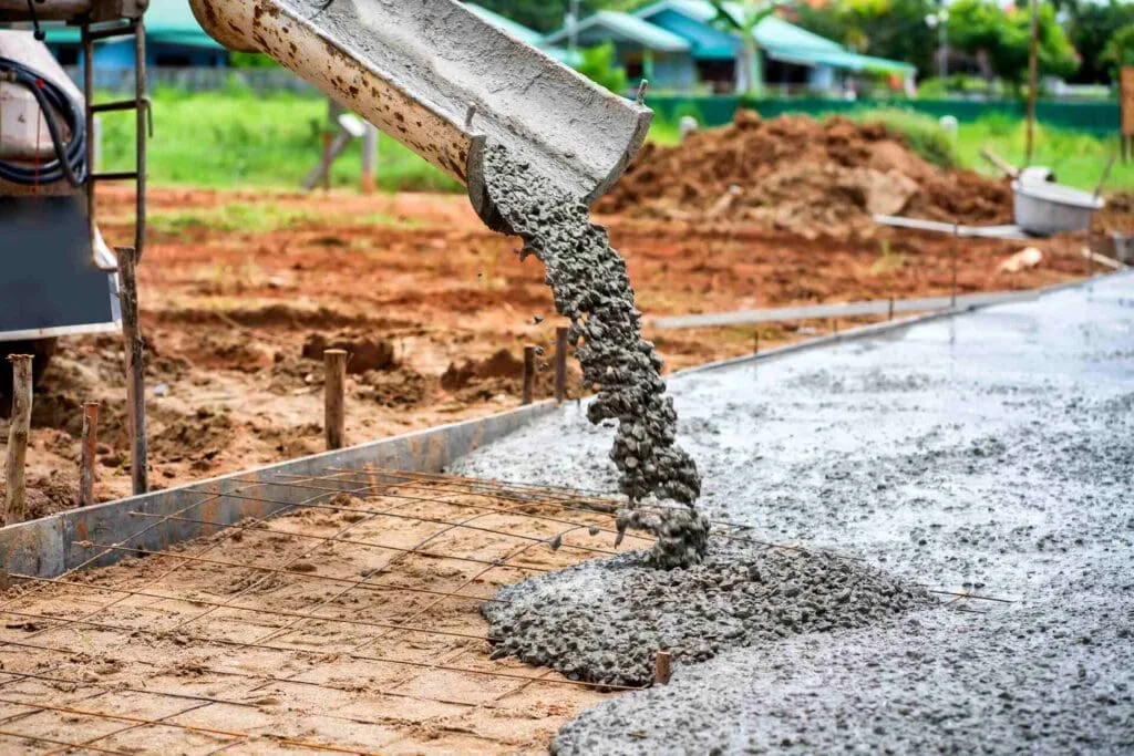 3 Things to Consider When Hiring a Concrete Contractor